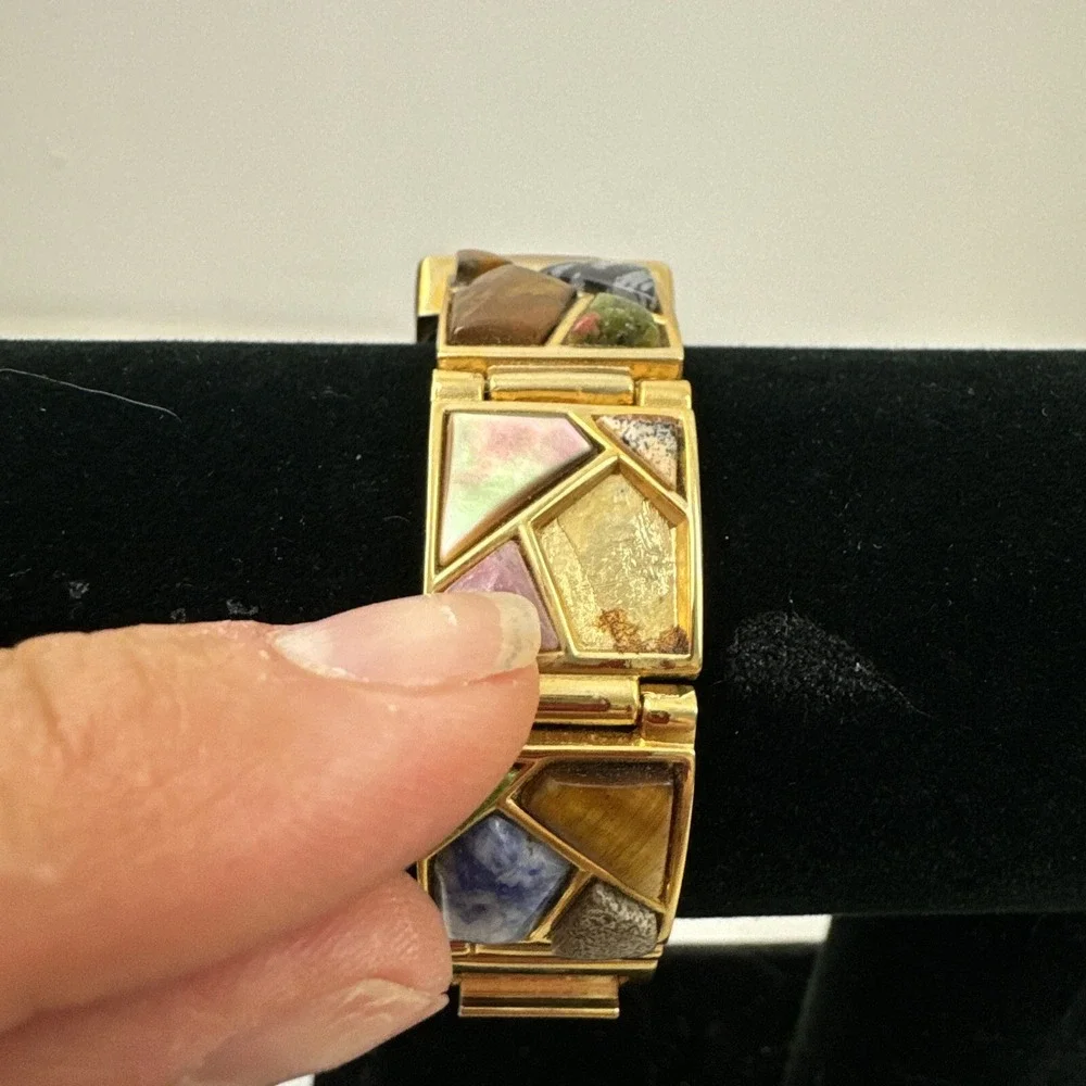 Geneva Gemstone Watch Gold tone (Need Battery)
